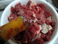 诱人的牛肉酱做法图解3)
