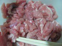 家常菜豆角炒瘦肉做法图解4)