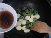 西兰花日本豆腐做法图解15)