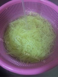 开胃的凉拌土豆丝做法图解3)