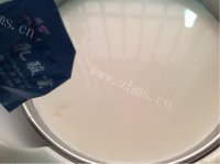 美味的老酸奶做法图解2)