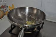 「健康美食」清炒绿豆芽做法图解3)
