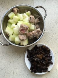 香甜的淡奶油裸蛋糕做法图解3)