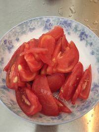 美味的西红柿鸡蛋打卤面做法图解1)