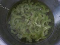 好吃的芝麻酱拌苦瓜做法图解5)