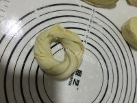自制椰蓉包做法图解9)