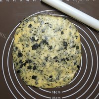 自制海苔芝麻阿拉棒做法图解9)