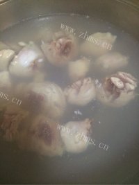 香气浓郁的土豆炖鸡块做法图解1)