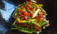 家常菜芹菜小炒肉