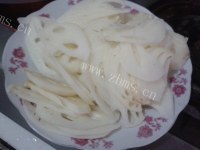 炝炒藕片做法图解2)