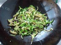 家常菜炒茄丝