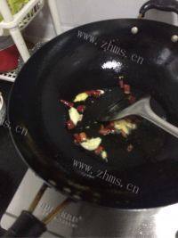 家常菜蒜苗炒豆腐干做法图解5)