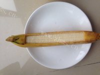 自制香蕉船水果沙拉做法图解5)