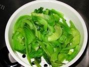 素炒芥菜梗做法图解5)