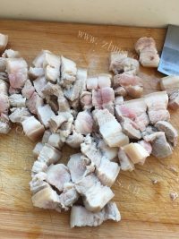 回味无穷的红烧肉做法图解2)