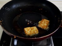家常菜鸡蛋煎豆腐做法图解5)