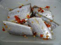 美味的蒸带鱼做法图解3)