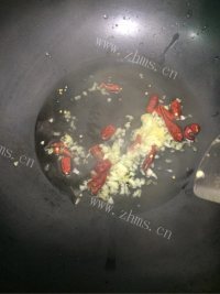 家常菜炒黑木耳做法图解3)