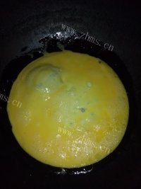 鸡蛋榨菜面做法图解4)