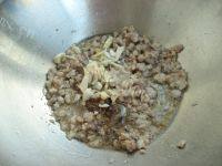 诱人的肉末油条做法图解6)
