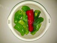 家常菜青椒肉丝做法图解1)