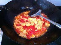 在家做的西红柿炒鸡蛋的做法图解六