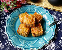 自制广式蛋黄月饼做法图解20)