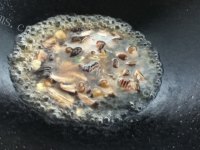 美味香菇炒空心菜做法图解6)