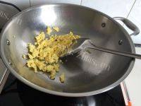 美味豉香海米蛋炒饭的做法图解三