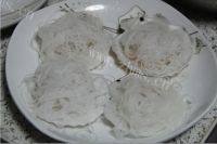 蒜蓉粉丝蒸扇贝做法图解4)