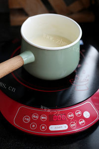 喷香的豆乳奶酪蛋糕做法图解3)