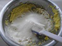 清脆爽口的花生芝麻酥饼做法图解6)