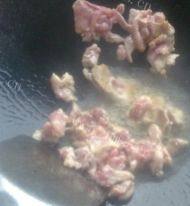好吃的莴笋炒肉片做法图解3)