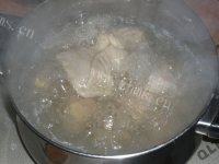 色味俱佳的自制猪肉松做法图解2)