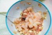 美味的蒸虾饺做法图解2)