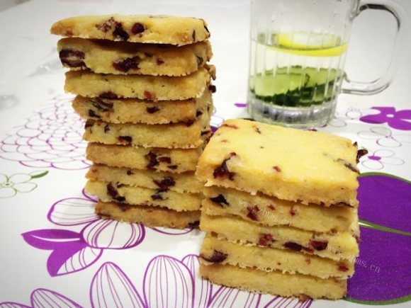 诱人的蔓越莓饼干