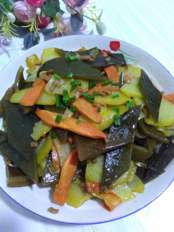 五味俱全的土豆烧海带