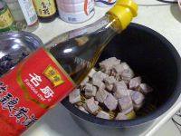 色味俱全的东坡肉做法图解6)