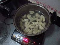 清香的猪肉豆角水饺做法图解17)