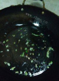美味的冬瓜肉丸汤做法图解7)
