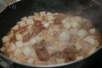 家常菜萝卜炖牛肉