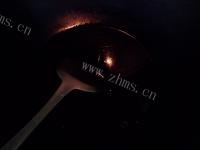 美味的自制辣椒油做法图解6)