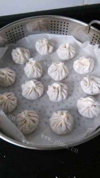 美味的小笼包子做法图解4)