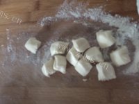 美味的西红柿鸡蛋饺子做法图解5)