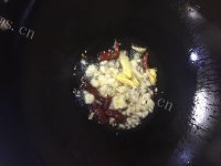 家常菜胡萝卜炖牛腩做法图解4)