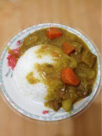 美味的咖喱牛腩饭