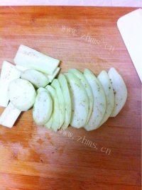 简单的煎茄饼做法图解1)