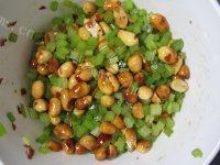 营养芹菜花生米