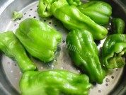 家常辣椒炒肉丝做法图解1)