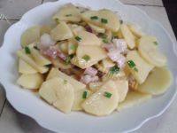 家常菜腊肉炒土豆